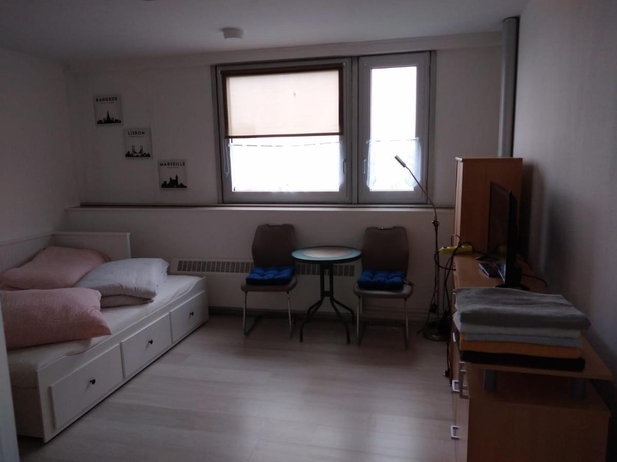 Studio-Apartment, Zentral Gelegen Köln Kültér fotó